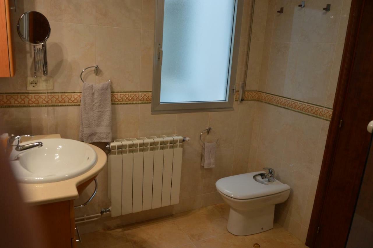 Apartmán Piso Da Empegada Arzúa Exteriér fotografie