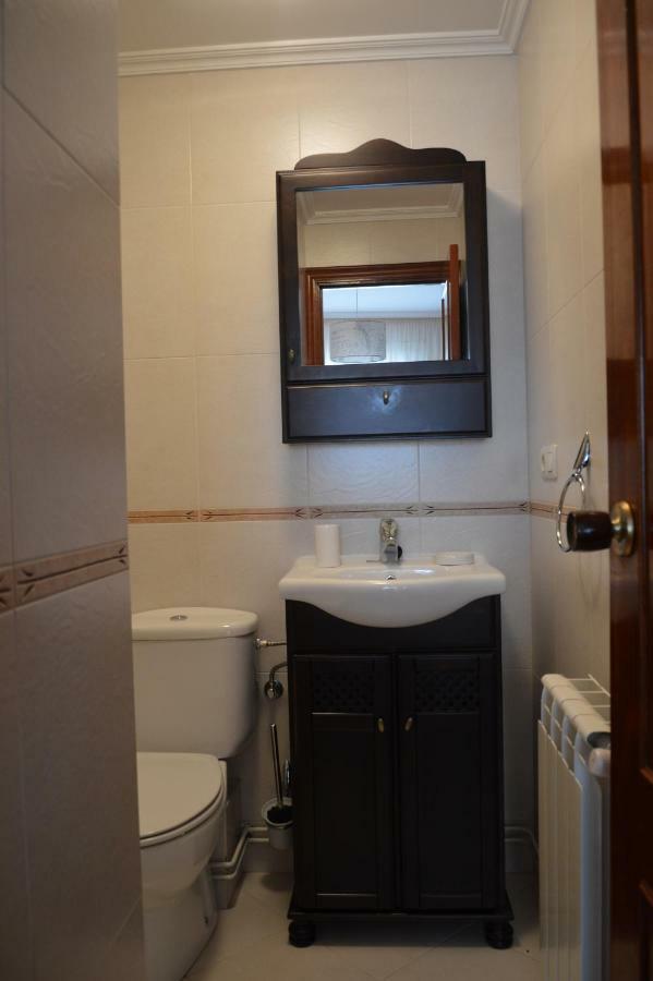 Apartmán Piso Da Empegada Arzúa Exteriér fotografie